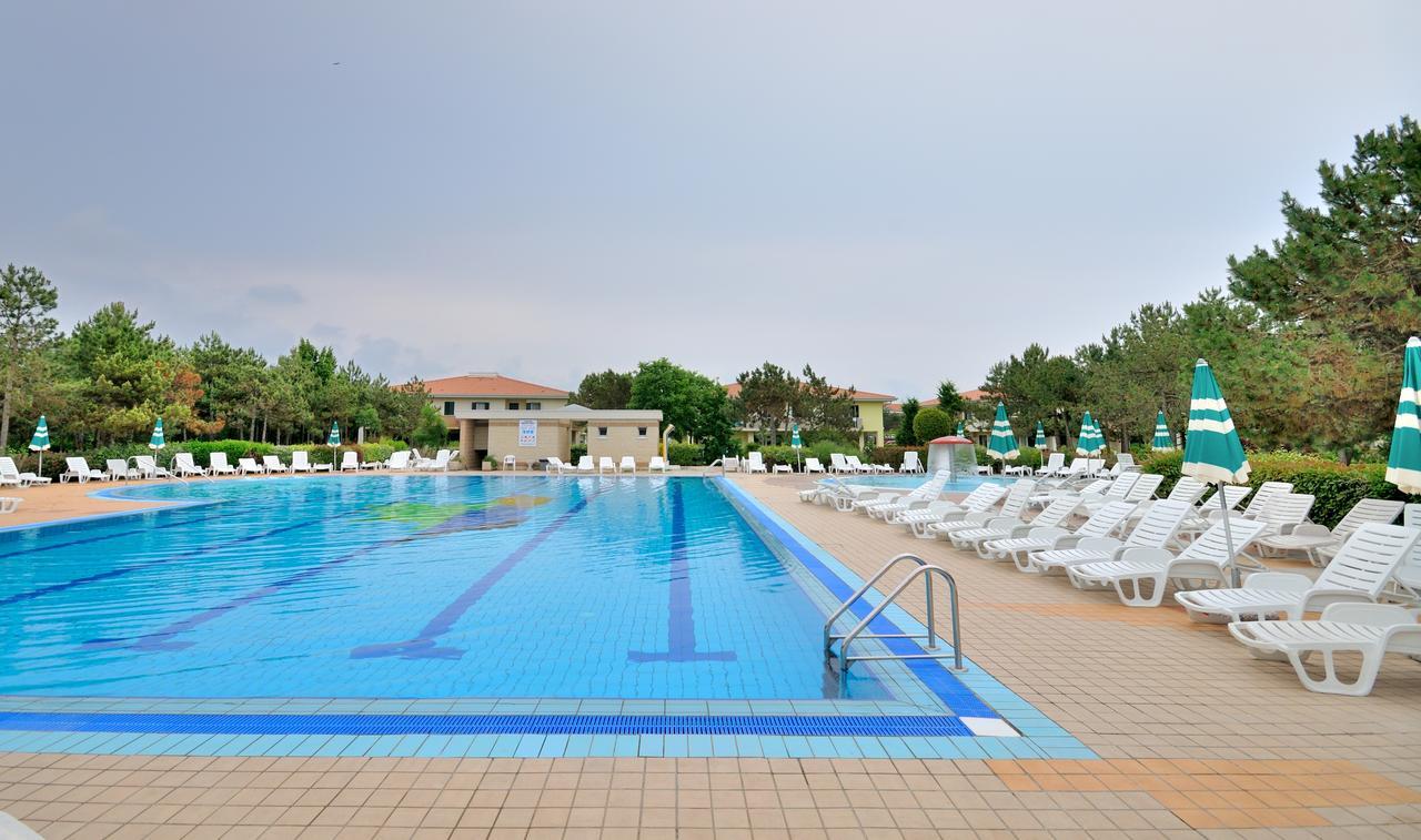 Villaggio Lido Del Sole 비비오네 외부 사진